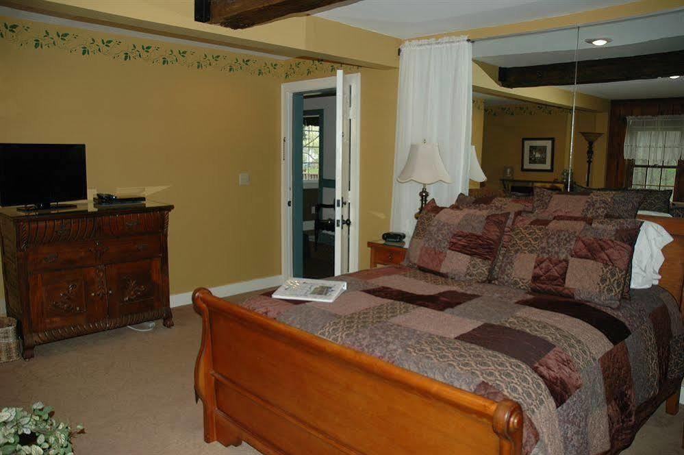 Genesee Country Inn B&B Mumford Экстерьер фото
